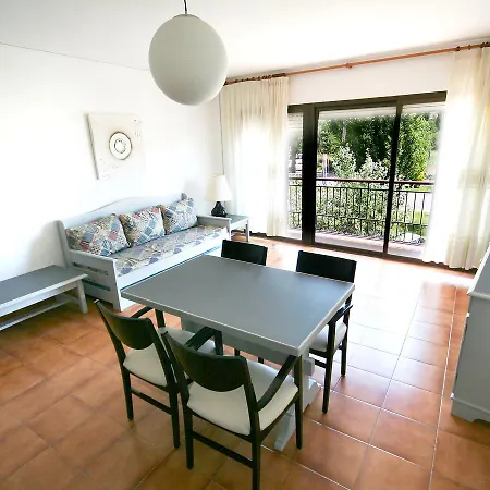 Daire Edificio Residencial Super Stop