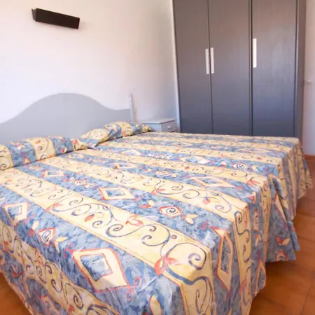 Edificio Residencial Super Stop * Palafrugell